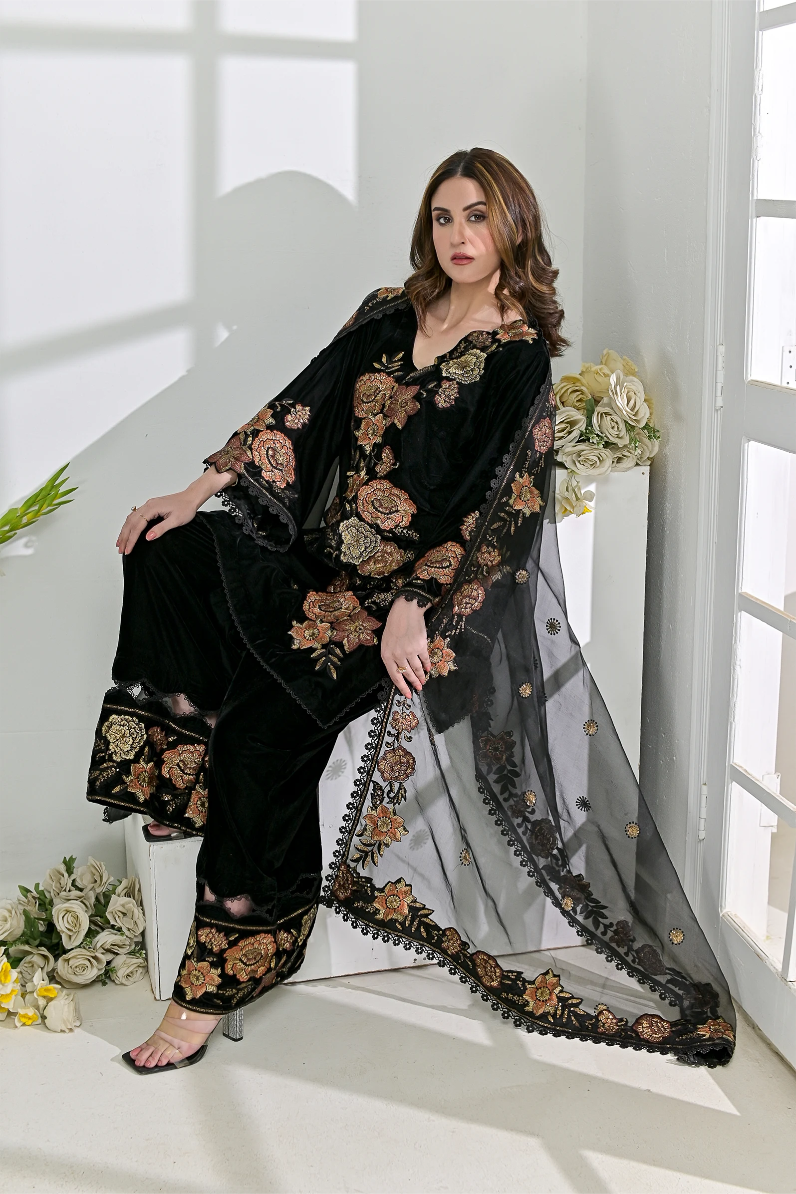 VE-11271-US Black