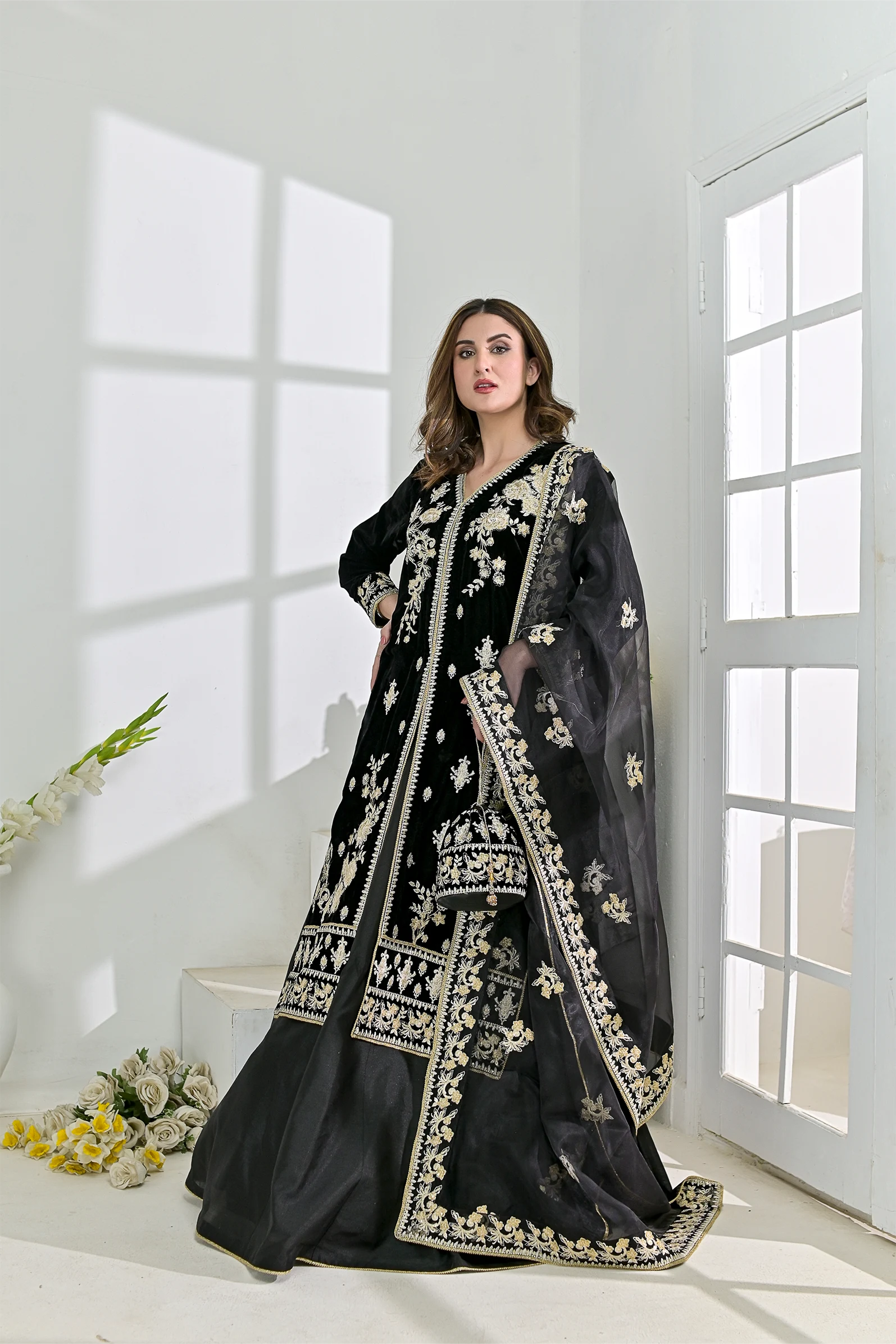 VE-11273-US Black