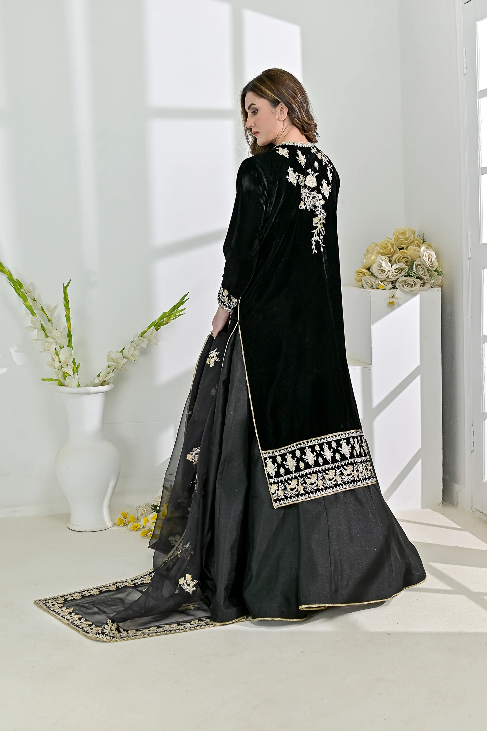 VE-11273-US Black