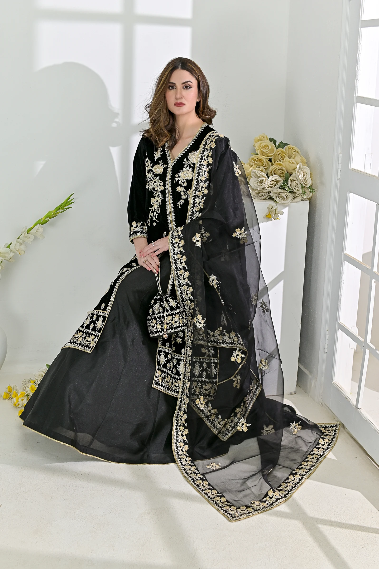VE-11273-US Black