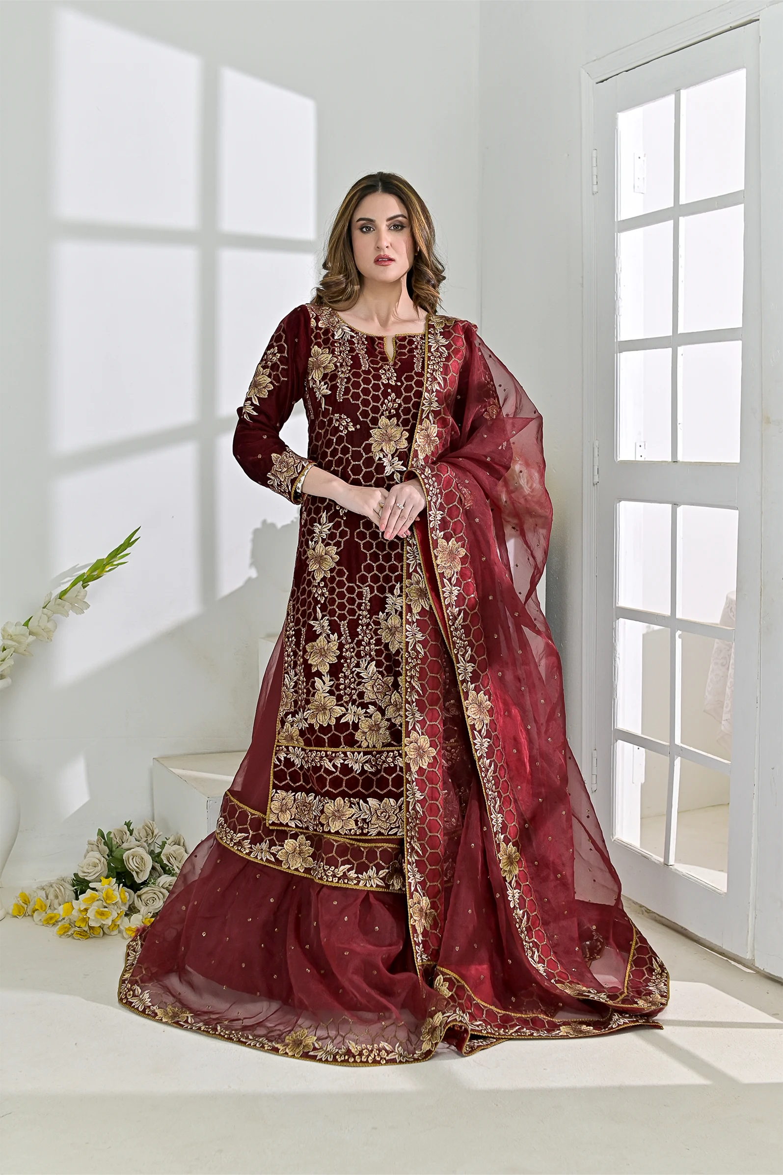 VE-11274-US Maroon