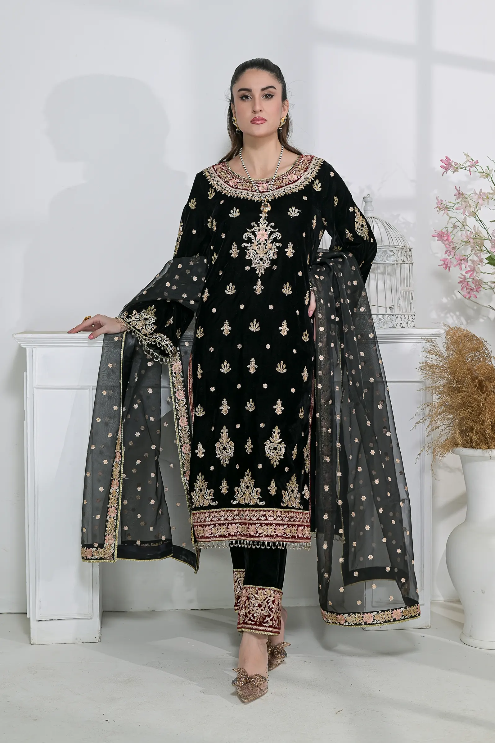 VE-11276-US Black