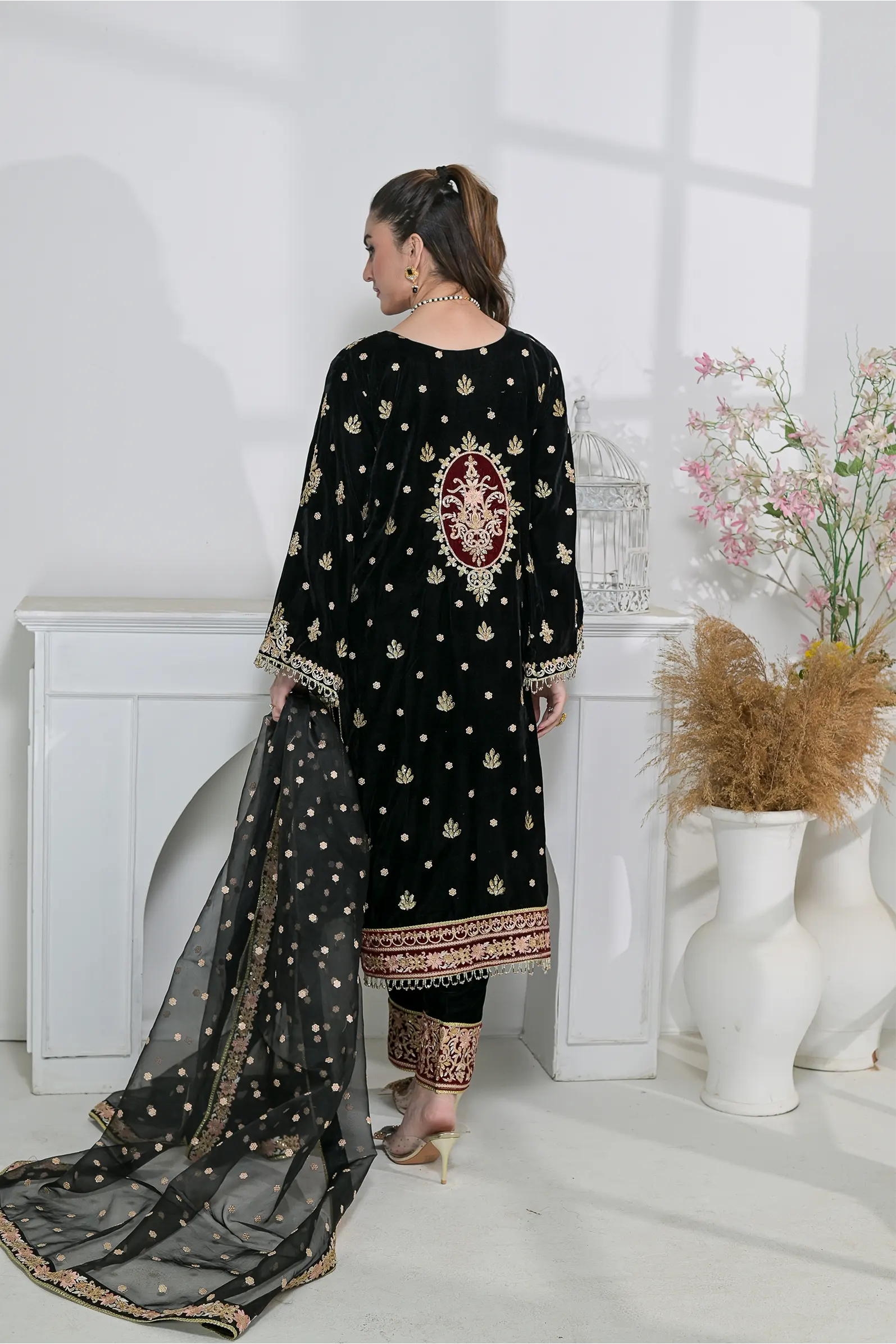 VE-11276-US Black